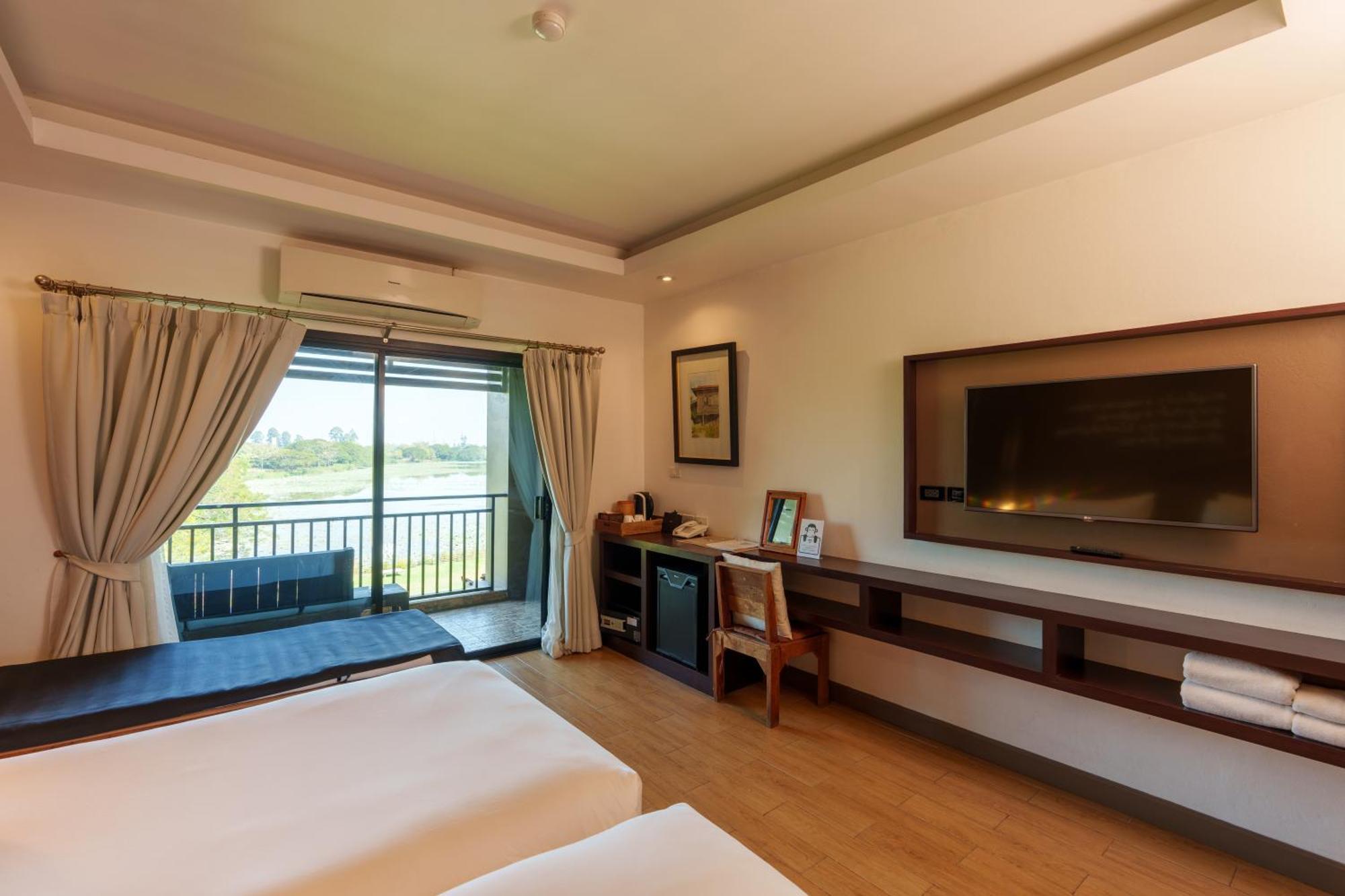 Blu Monkey Brown House Udonthani Extérieur photo